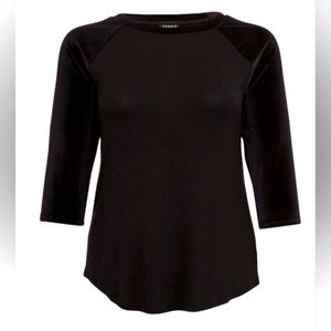 Torrid SUPER SOFT BLACK VELVET SLEEVE TUNIC TEE Size 4x